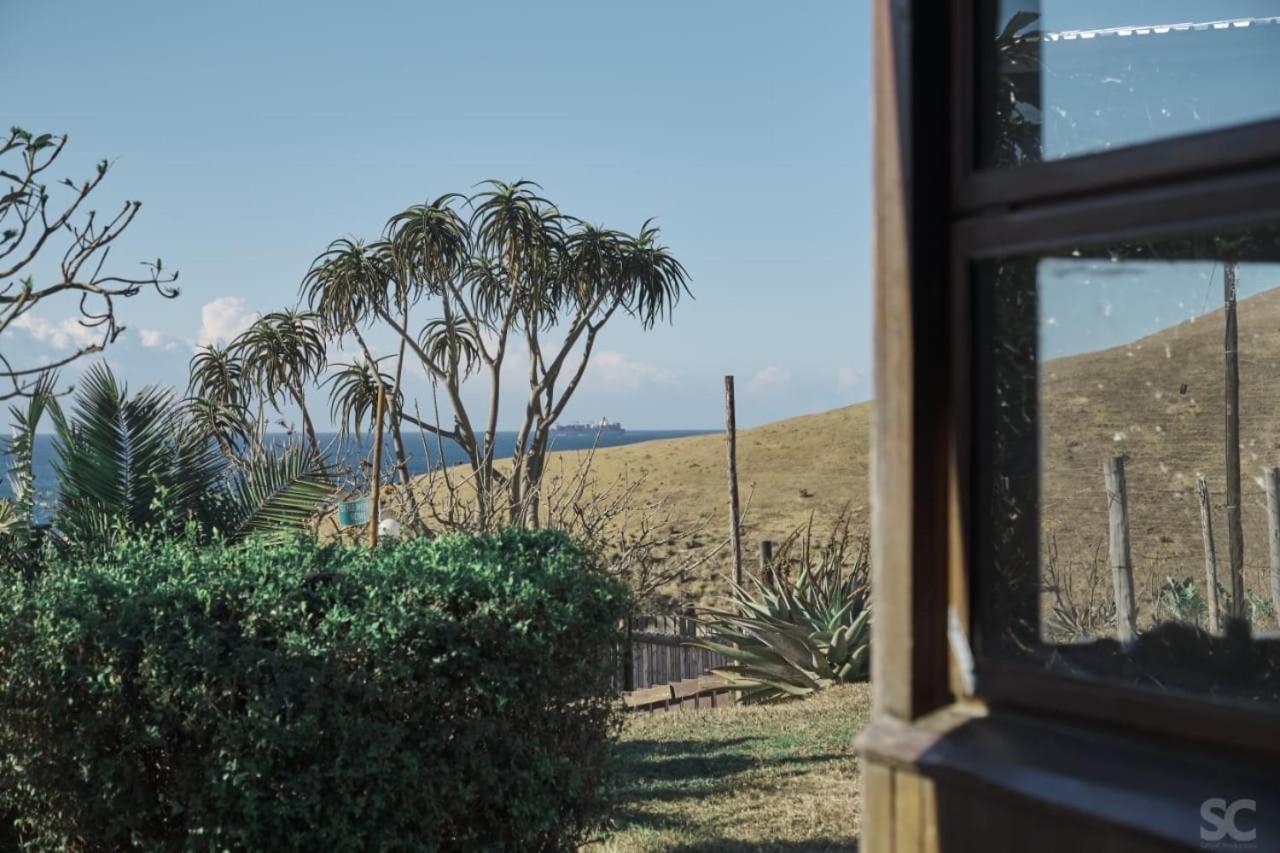 Bluecottage Or Seaview Cottage At Coram Deo Lodge Self Catering Coffee Bay Exterior foto